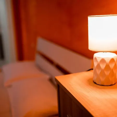 O Vic' Stritt' Napels