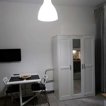 O Vic' Stritt' Napels