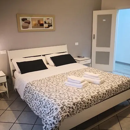 O Vic' Stritt' Gasthuis Napels