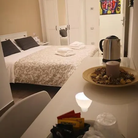 O Vic' Stritt' Gasthuis Napels