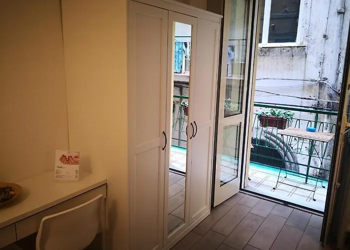 O Vic' Stritt' 게스트하우스 3*