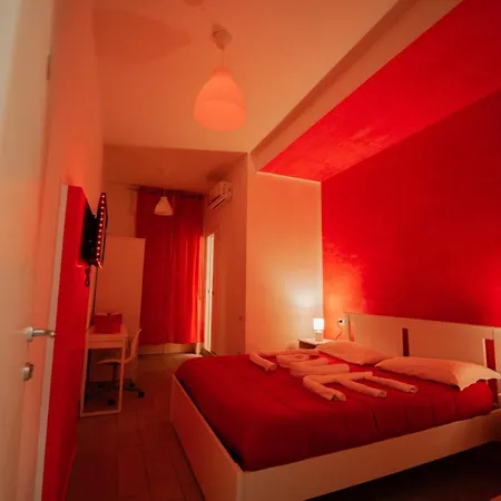 O Vic' Stritt' Πανσιόν Νάπολη