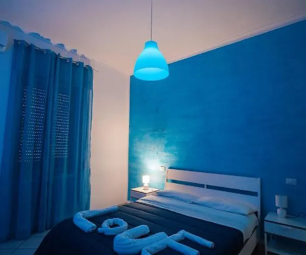 O Vic' Stritt' 3* Νάπολη