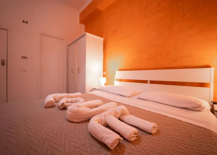 O Vic' Stritt' 게스트하우스 3*